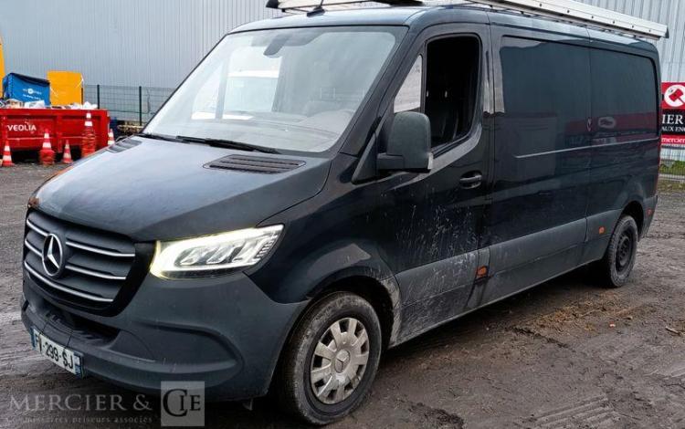 MERCEDES SPRINTER 214CDI 2.2 D 143ch – DIESEL – 346986 KMS – ANNEE 2020 BLANC FV-299-SJ