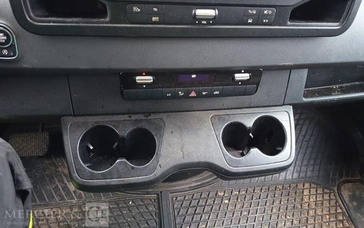 MERCEDES SPRINTER 214CDI 2.2 D 143ch – DIESEL – 346986 KMS – ANNEE 2020 BLANC FV-299-SJ