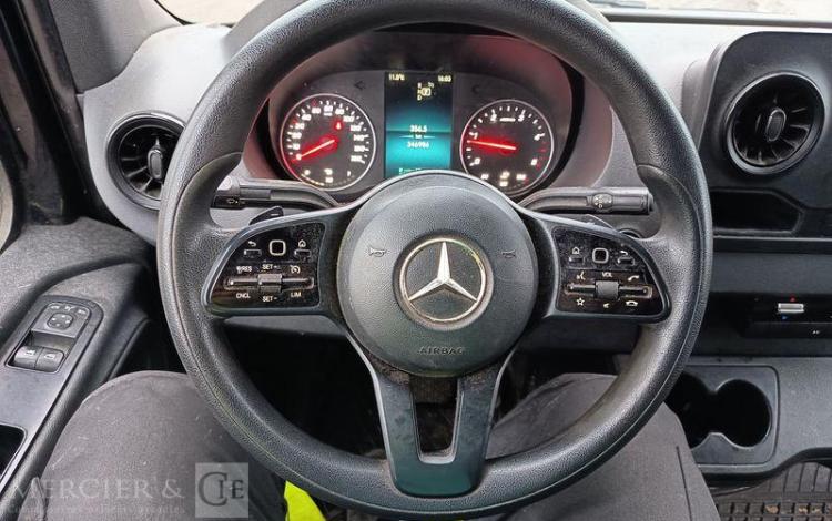 MERCEDES SPRINTER 214CDI 2.2 D 143ch – DIESEL – 346986 KMS – ANNEE 2020 BLANC FV-299-SJ