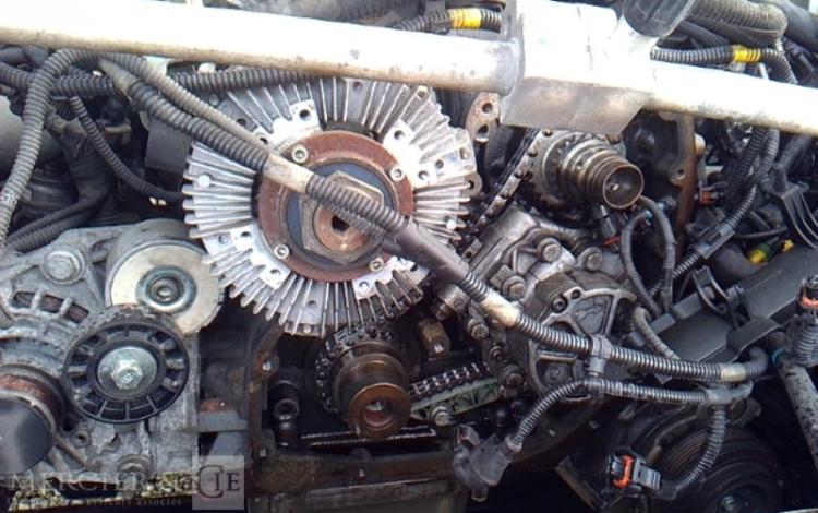 IVECO 35-160 BENNE SIMPLE CABINE COFFRE BLANC FV-670-BF