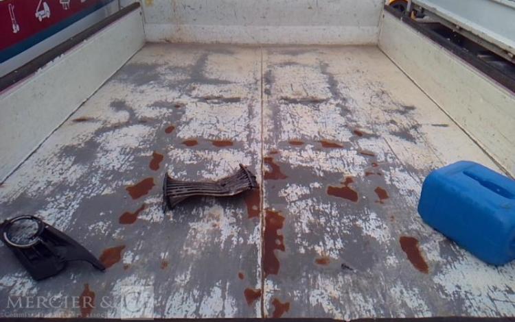 IVECO 35-160 BENNE SIMPLE CABINE COFFRE BLANC FV-670-BF