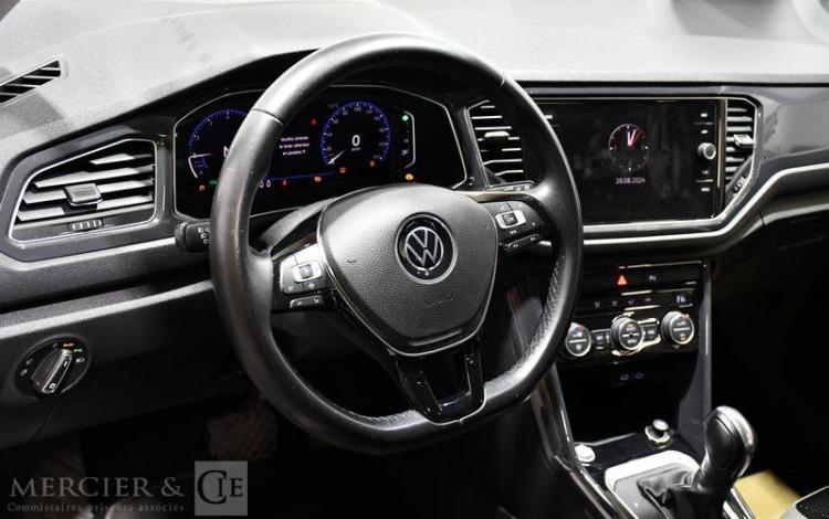 VOLKSWAGEN T-ROC 1.5 TSI 150ch CARAT DSG GRIS FW-232-JW