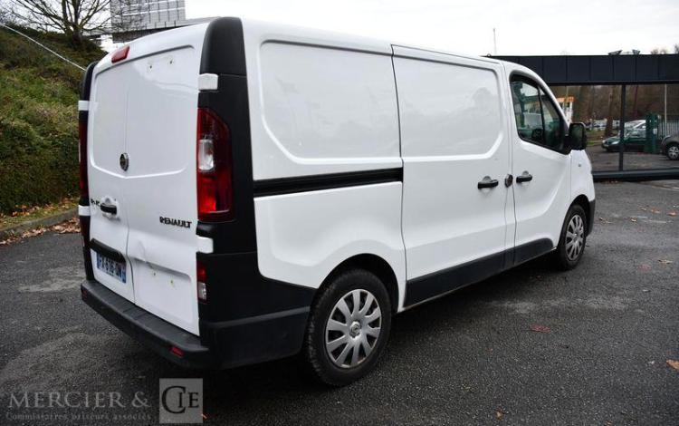 RENAULT TRAFIC FG GCF L1H1 1000 DCI 120  FX-616-QN