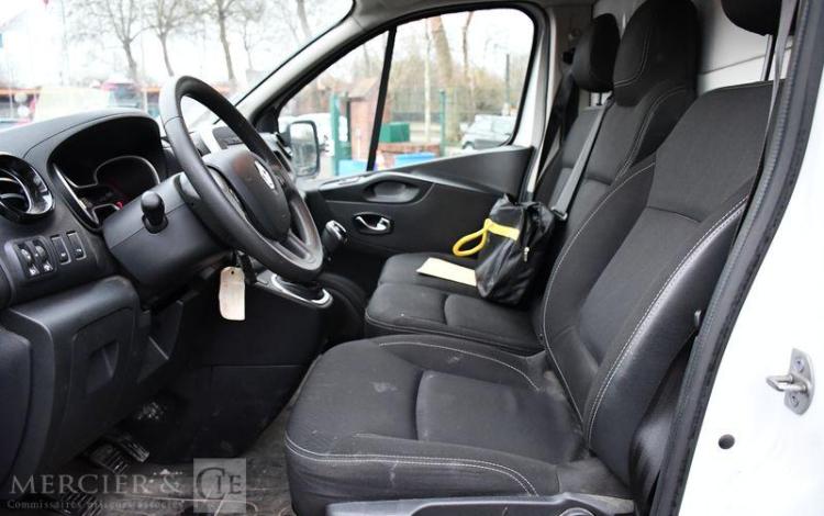 RENAULT TRAFIC FG GCF L1H1 1000 DCI 120  FX-616-QN