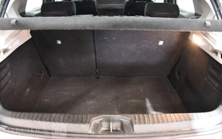 RENAULT CLIO V 1.6 E-TECH 140H 90ch HYBRID ZEN BVA BLANC FX-697-FG