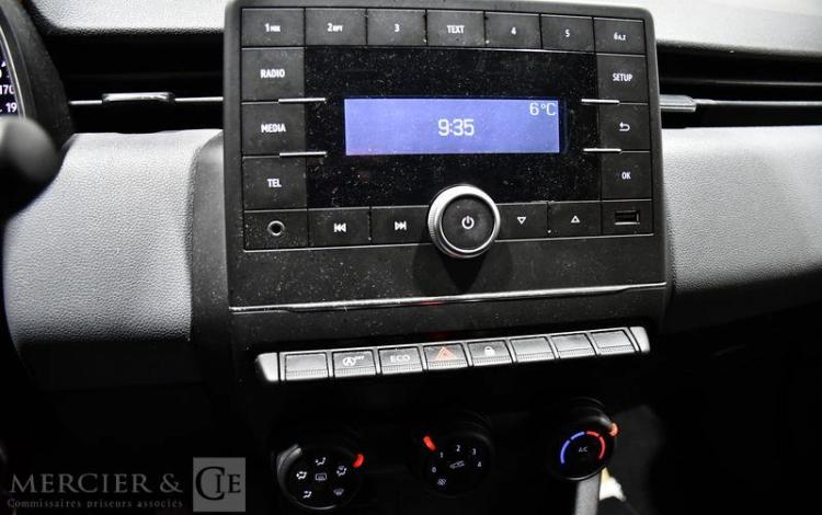 RENAULT CLIO STE AIR BLUE DCI 85 BLANC FX-835-EK