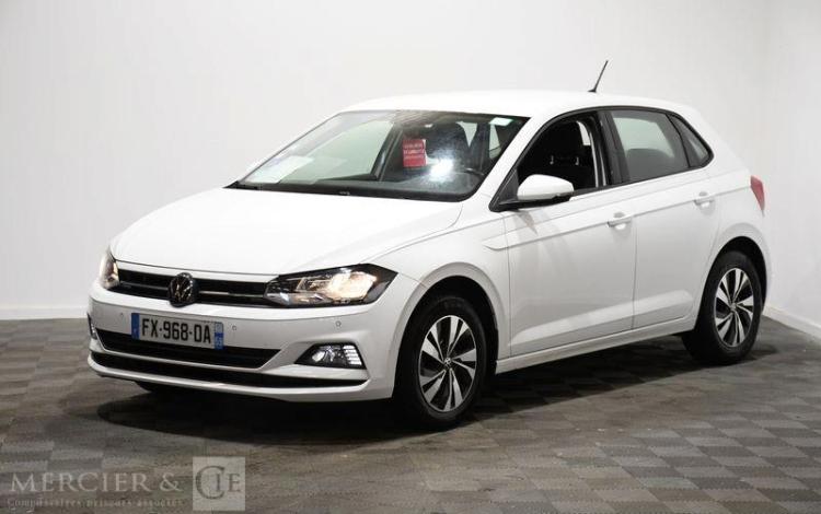 VOLKSWAGEN POLO 1,0 80CH LOUNGE BUSINESS S&S BVM5 5P BLANC FX-968-DA