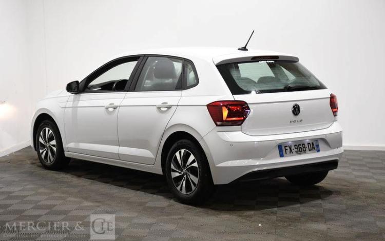VOLKSWAGEN POLO 1,0 80CH LOUNGE BUSINESS S&S BVM5 5P BLANC FX-968-DA