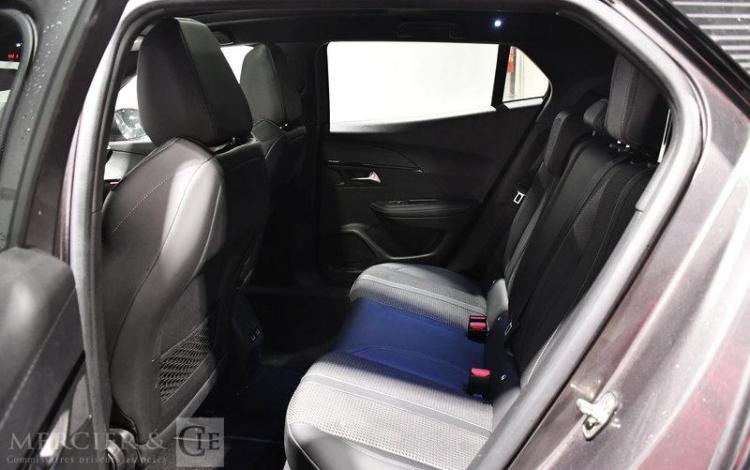 PEUGEOT 2008 GT PURETECH 130 S&S GRIS FX-995-CH