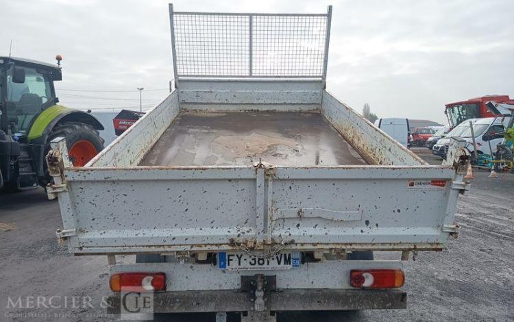 RENAULT MASTER BENNE AVEC COFFRE ACIER DIESEL  FY-381-VM