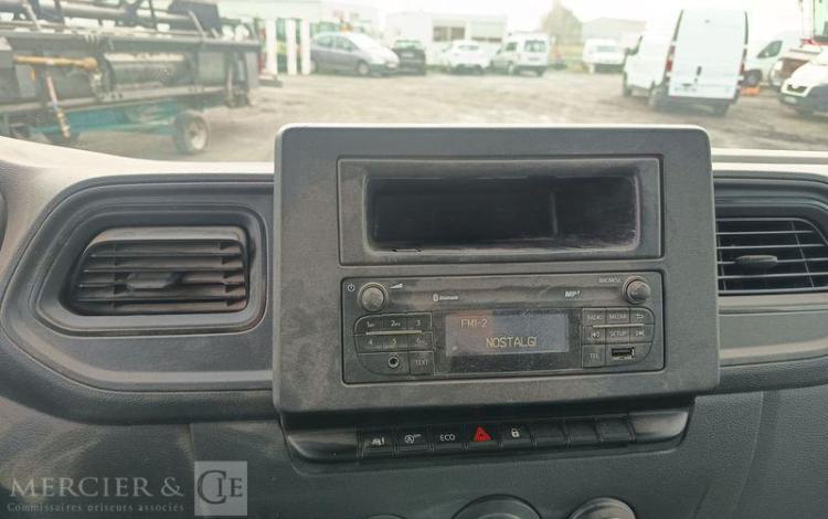 RENAULT MASTER BENNE AVEC COFFRE ACIER DIESEL  FY-381-VM