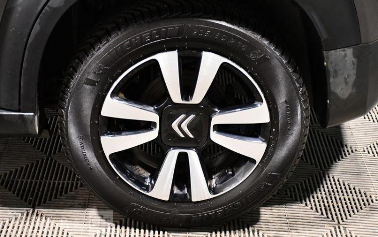 CITROEN C3 AIRCROSS PURE TECH 130 S&S GRIS FZ-108-CC