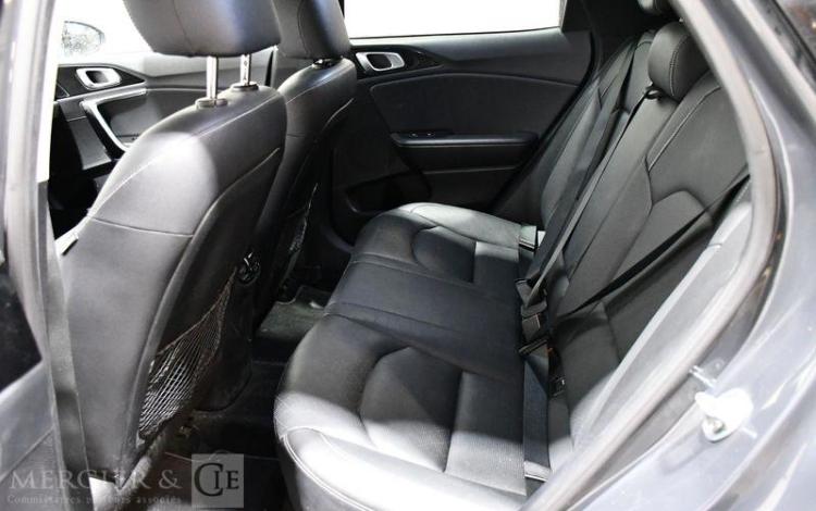 KIA XCEED 1.5 T-GDI 160ch PREMIUM  GA-018-KS