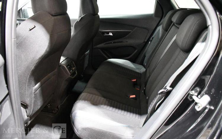 PEUGEOT 3008 1.5 BLUEHDI 130ch STYLE NOIR GA-454-NF
