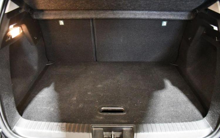 RENAULT CAPTUR BUSINESS BLUE DCI 115 NOIR GA-518-PX