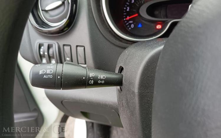 RENAULT TRAFIC GCF L1H1 1200 DCI 120 BLANC GA-950-XR