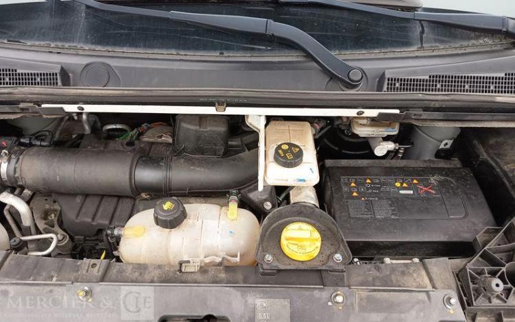 RENAULT TRAFIC GCF L1H1 1200 DCI 120 BLANC GA-950-XR