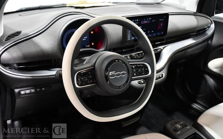 FIAT 500e 42kWh 120ch NOIR GA5955