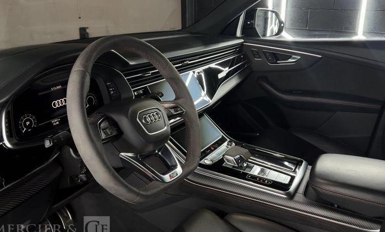 AUDI RSQ8 4.0 TFSI 600 QUATTRO TIPTRONIC NOIR GA664LK