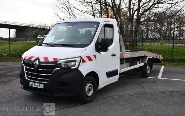 RENAULT MASTER PORTE VOITURE DCI 130CH GD CFT BLANC GB-047-KR