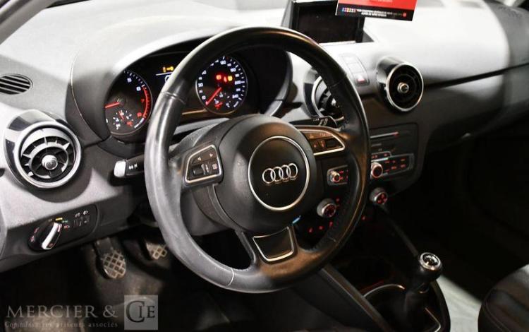 AUDI A1 SPORTBACK 1.0 TFSI 80 AMBITION NOIR GB-061-ZP