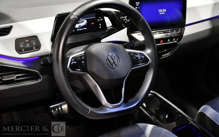 VOLKSWAGEN ID3 GRIS GB-785-NA