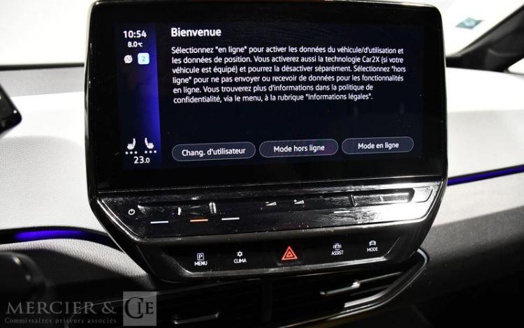 VOLKSWAGEN ID3 GRIS GB-785-NA