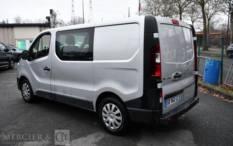 RENAULT TRAFIC L1H1 GRIS GB-944-LL