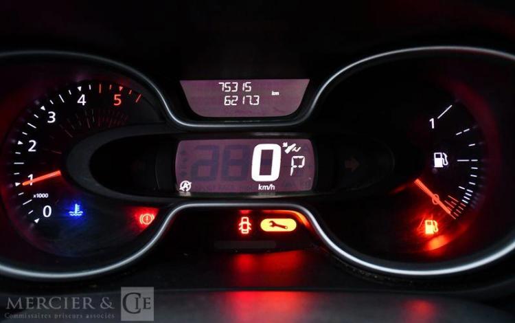 RENAULT TRAFIC L1H1 GRIS GB-944-LL