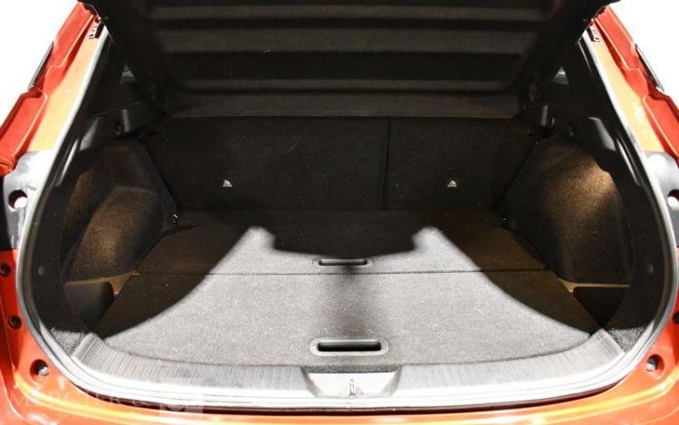 NISSAN QASHQAI MILD HYB 158CH XTRONIC TEKNA ROUGE GC-102-AV