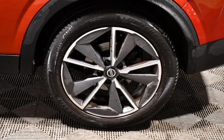 NISSAN QASHQAI MILD HYB 158CH XTRONIC TEKNA ROUGE GC-102-AV