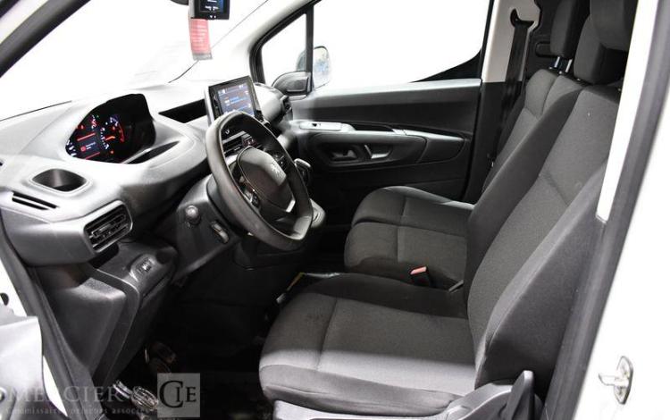 PEUGEOT PARTNER ASPHALT STANDARD 650kg BLUEHDI BLANC GC-455-RK