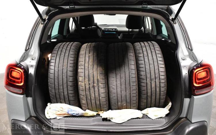 CITROEN C3 AIRCROSS PURE TECH 130 S&S GRIS GC-605-CE