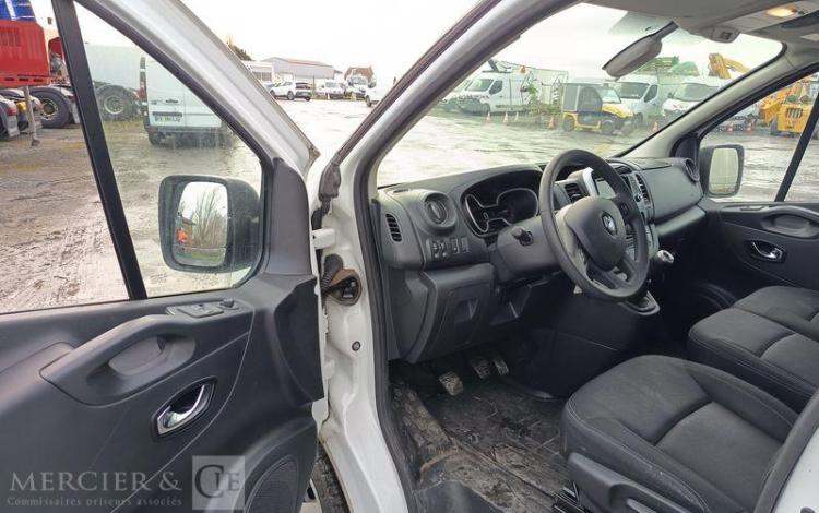 RENAULT TRAFIC GCF L1H1 1200 DCI 120 BLANC GD-177-VR