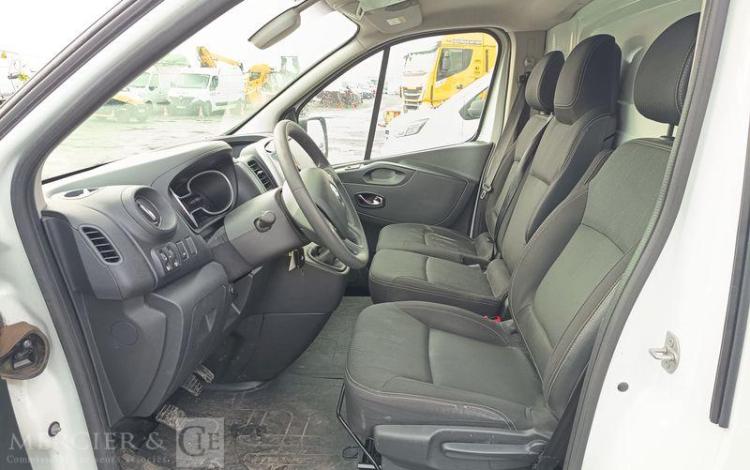 RENAULT TRAFIC GCF L1H1 1200 DCI 120 BLANC GD-177-VR