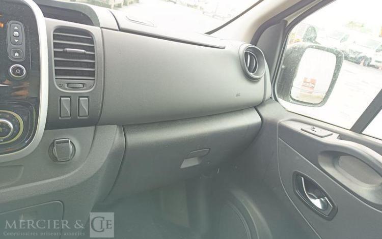 RENAULT TRAFIC GCF L1H1 1200 DCI 120 BLANC GD-177-VR