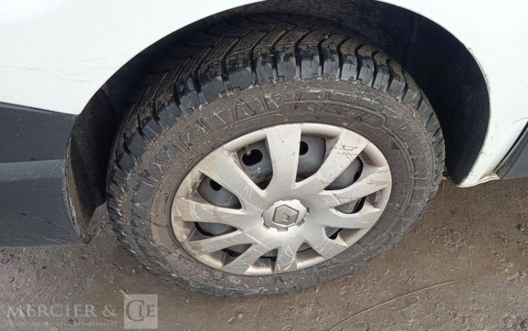 RENAULT TRAFIC GCF L1H1 1200 DCI 120 BLANC GD-177-VR