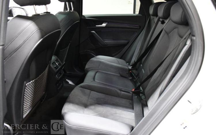 AUDI Q5 SB BLANC GD-421-BV