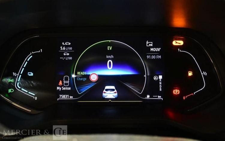 RENAULT CLIO INTENS E-TECH HYBRIDE 140 GRIS GE-369-TT