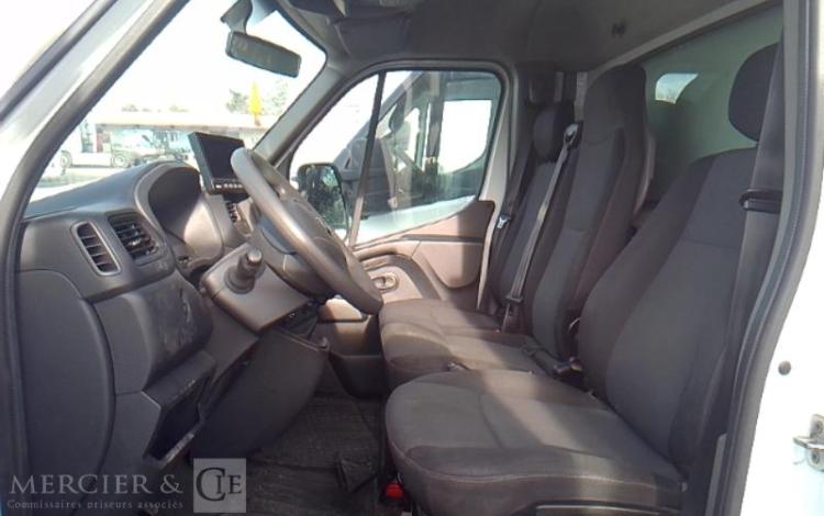 NISSAN NV400 2.3 dci 165ch CAISSE HAYON BLANC GE-584-WX