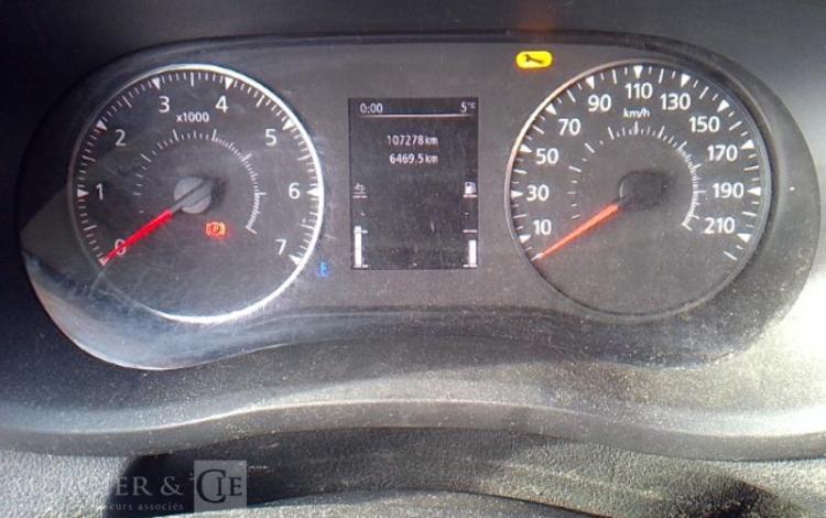 NISSAN NV400 2.3 dci 165ch CAISSE HAYON BLANC GE-584-WX