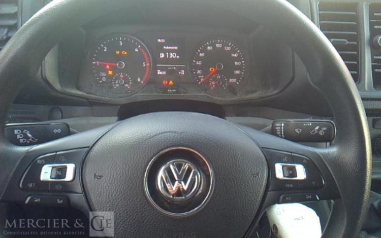 VOLKSWAGEN CRAFTER BLANC GF-091-AX