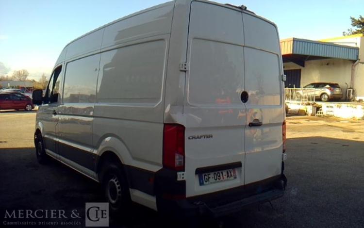 VOLKSWAGEN CRAFTER BLANC GF-091-AX