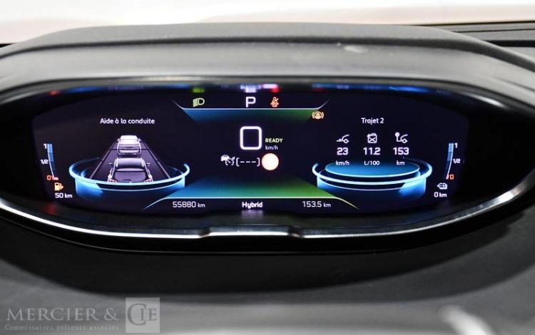 PEUGEOT 3008 GT HYBRID 225 ROUGE GF-217-YB