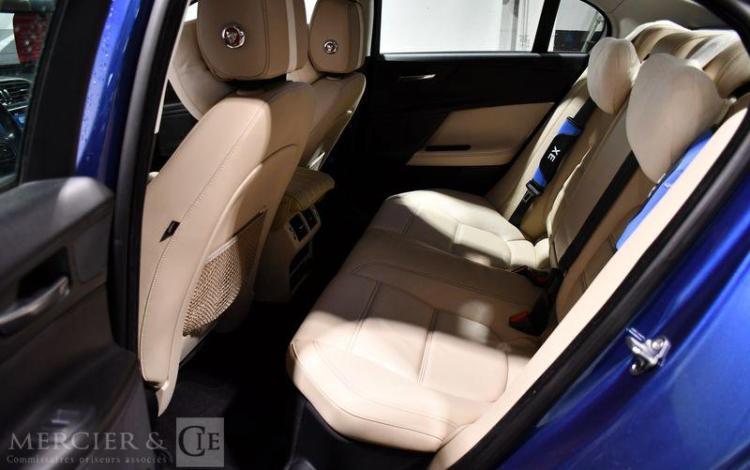 JAGUAR XE 2,0 D 165 E-PERFORMANCE PRESTIGE BVA BLEU GF-470-ZR