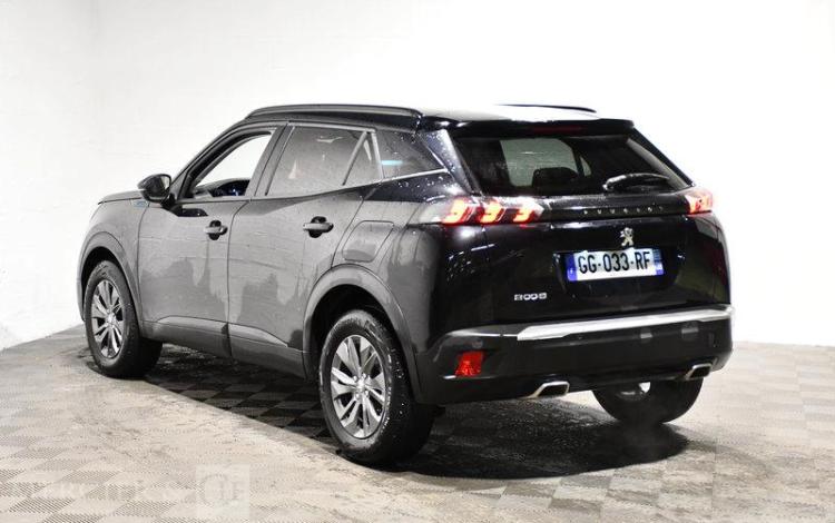 PEUGEOT 2008 1,2 PURE TECH NOIR GG-033-RF