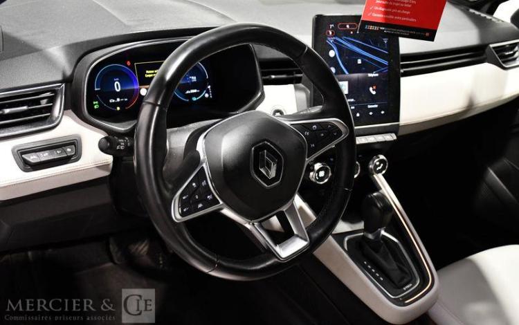 RENAULT CLIO INITIALE PARIS E-TECH HYBRIDE GRIS GG-477-QJ