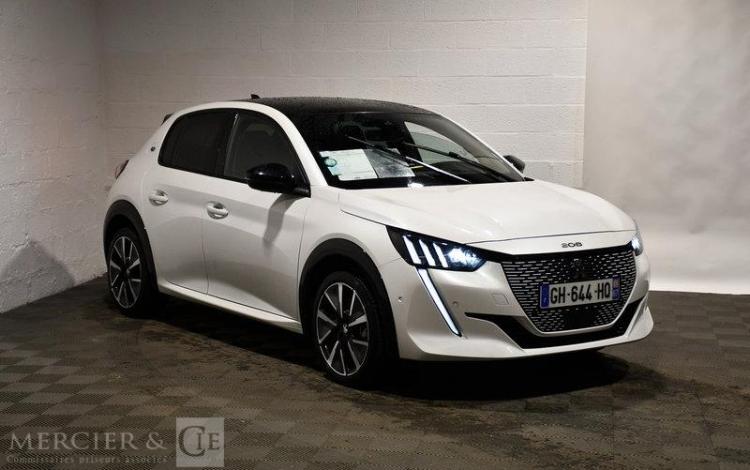 PEUGEOT e-208 GT PACK BLANC GH-644-HQ