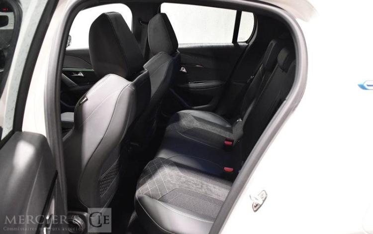 PEUGEOT e-208 GT PACK BLANC GH-644-HQ