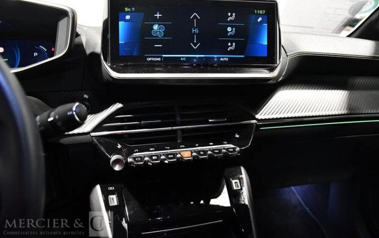 PEUGEOT e-208 GT PACK BLANC GH-644-HQ